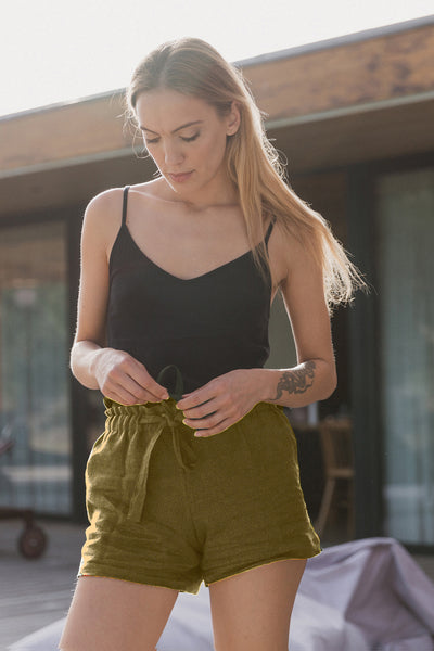 Short en lin doux « Luana » Olive Verte