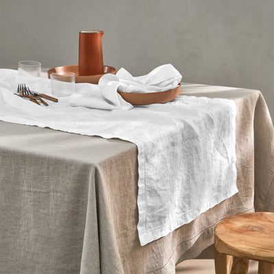 Chemin de table 100% Lin ajouré blanc optique