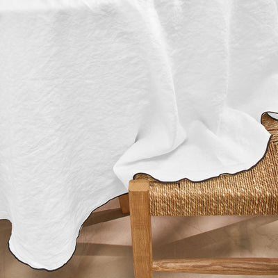 Nappe ronde point "Bourdon" en lin blanc optique