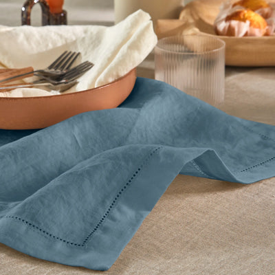 Sets de table en lin ajouré bleu français