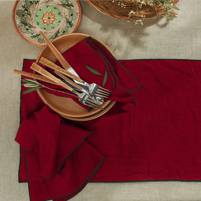 Set de table bordé en lin lavé bordeaux