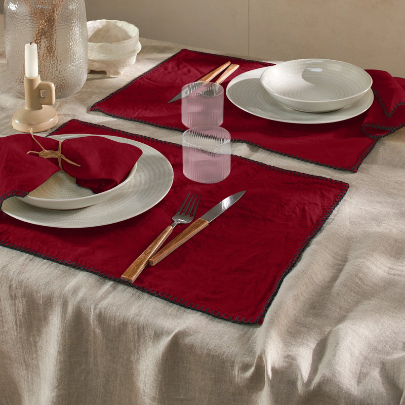 Sets de table "Point de Cheval" en lin bordeaux