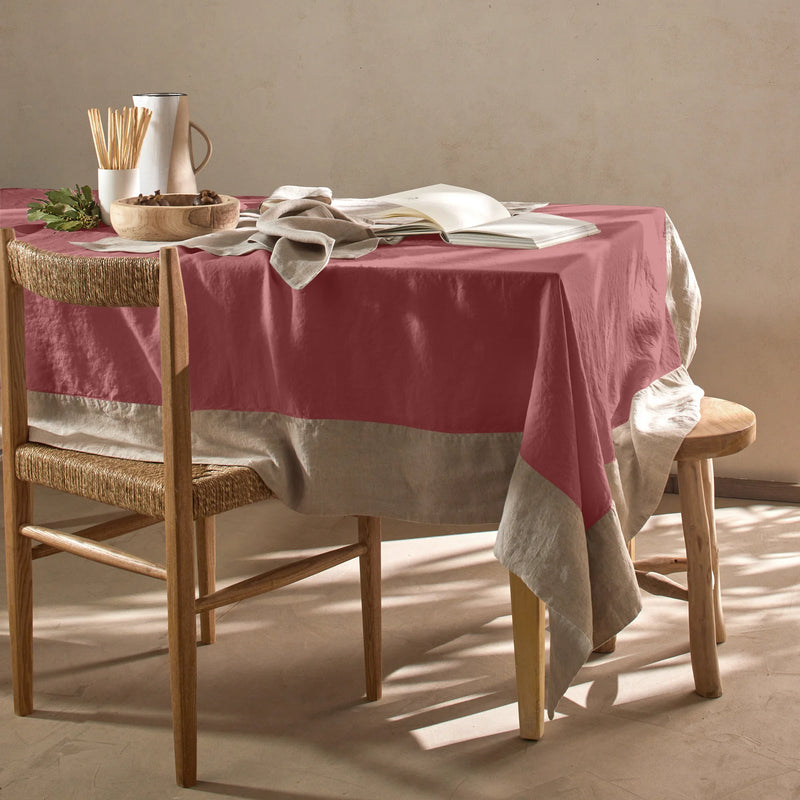 Nappe 100% Lin avec bordure contrastée rouge brique