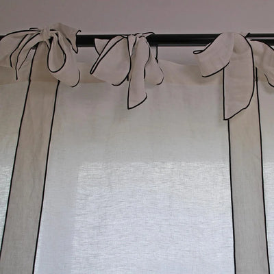 nouettes supérieures sur rideau en pur lin lavé #colour_blanc-optique