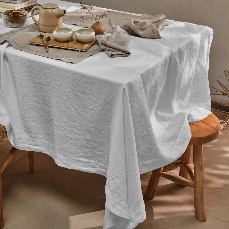 Nappe ajouré sur mesure en lin gris minéral