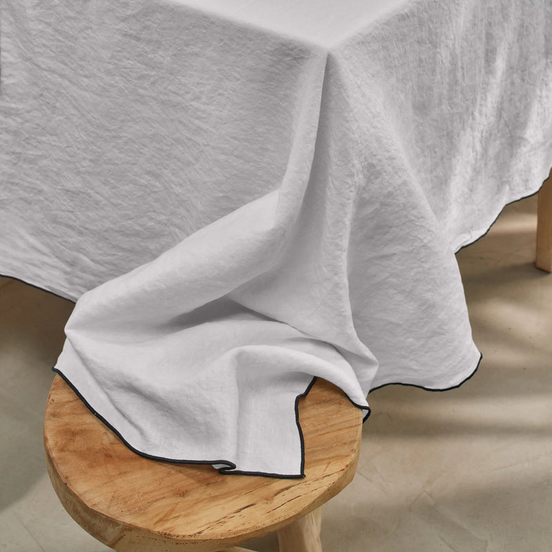 Nappe point "Bourdon" en lin gris minéral
