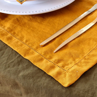 Sets de table en lin Français ajouré #colour_moutarde
