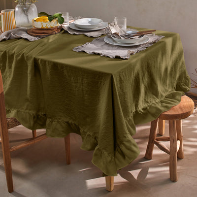 Nappe rectangulaire sur mesure  à volants en lin vert olive