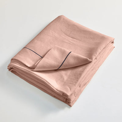 Drap plat en lin lavé Vieux Rose finition bordure Bourdon