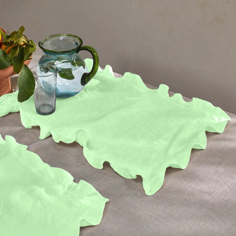Sets de table à volants en lin lavé vert menthe